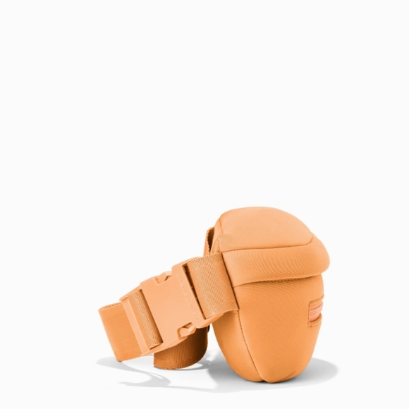 Dagne Dover NWT Ace Fanny Pack - Picture 10 of 11